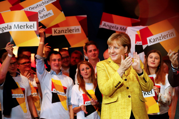 Меркель признала вину в поляризации общества в Германии