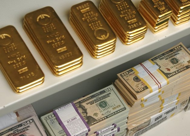 Золотовалютные резервы Беларуси выросли в апреле на 1%