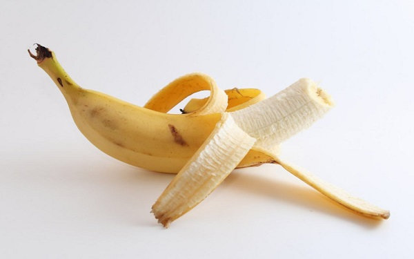Советы, как использовать банановую кожуру для здоровья