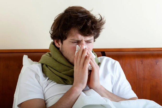 Медики объяснили, как отличить аллергию от простуды