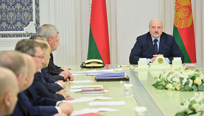 Лукашенко пообещал обнародовать факты неизвестных террористических актов