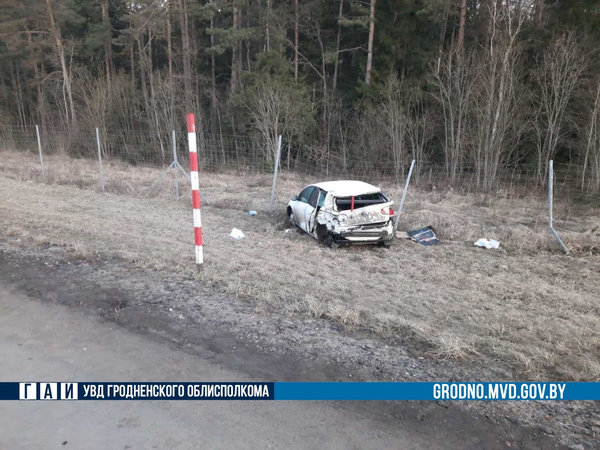 Житель Польши врезался в двигавшийся попутно автомобиль на М6