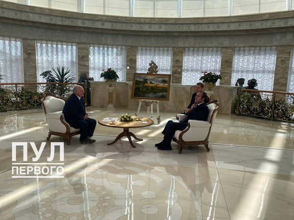 Лукашенко дал интервью телеканалу Sky News Arabia
