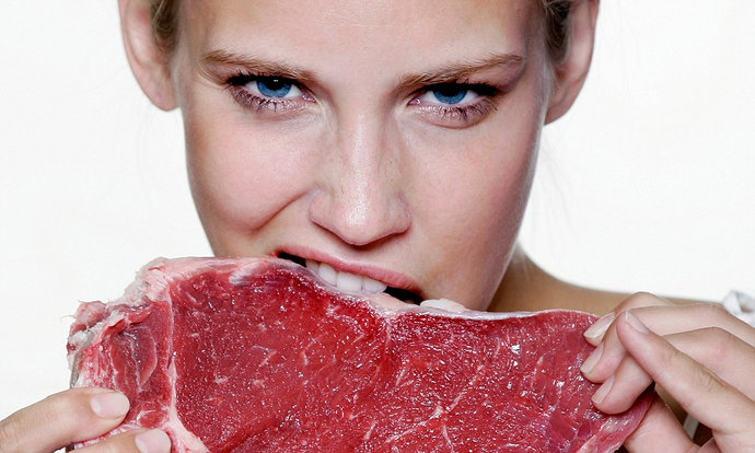 Врачи рассказали, сколько мяса можно есть при гастрите