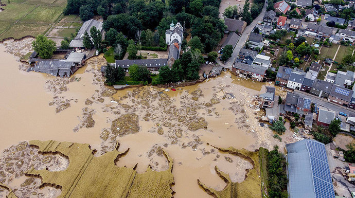 Чтобы восстановить Западную Германию после наводнения, потребуются годы