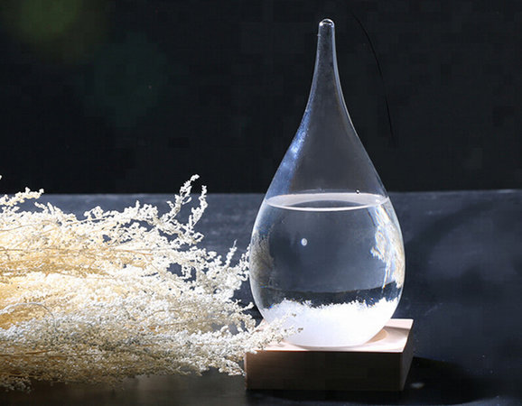 Ученые считают, что неизвестная жидкая фаза, обнаруженная в стекле, - это «новый тип материала»