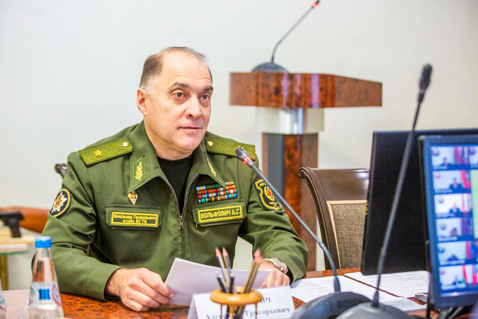 Уполномоченным представителем президента в Гродненской области назначен военачальник