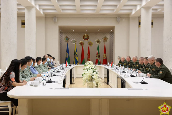 Генерал-майоры Беларуси и Китая обсудили двустороннее военное сотрудничество
