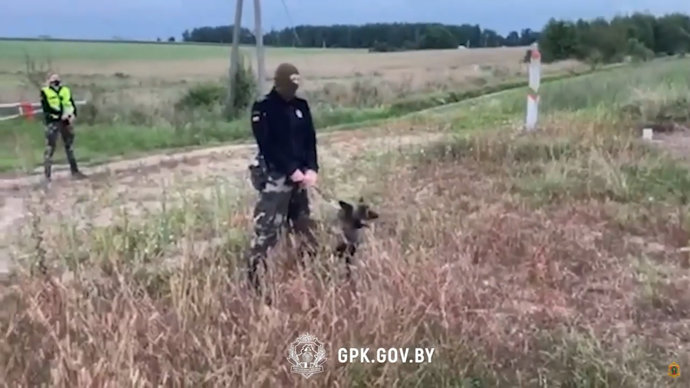 ГПК: литовские пограничники вытесняли беженцев со своей территории, натравливая на них собаку