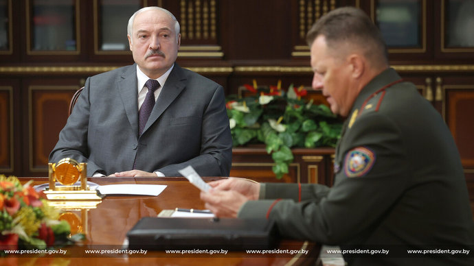 С начала года в Беларуси более 350 утопленников – Лукашенко принял с докладом главу МЧС