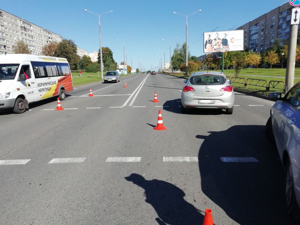 В Гродно водитель «не заметил» на перекрестке пешехода. Тот – в больнице