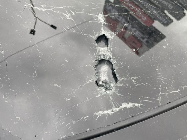 Автомобиль первого помощника Зеленского был обстрелян неизвестными
