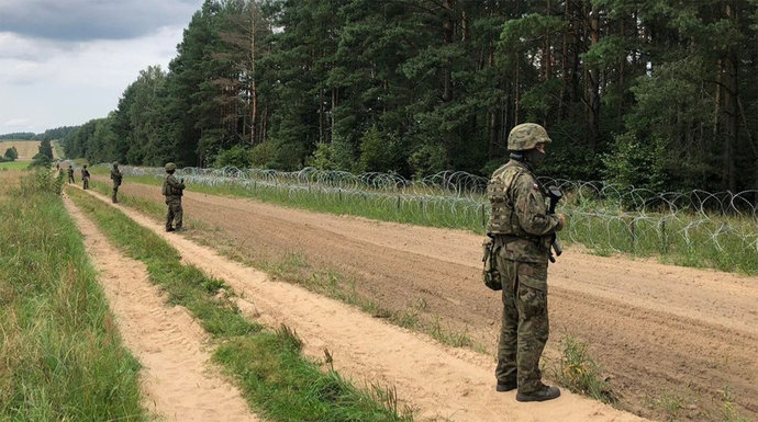 Сейм Польши утвердил постановление президента о введении на границе режима ЧП