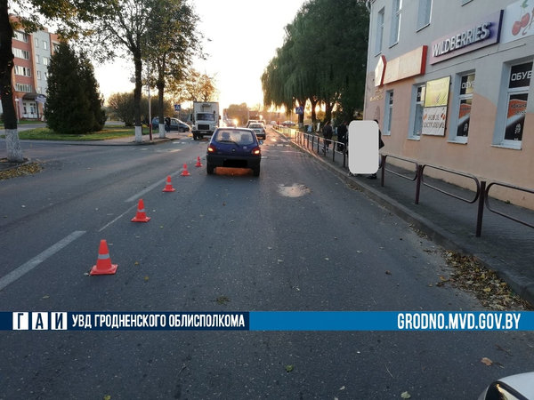 В Волковыске пешеход ударился о лобовое стекло девушки-водителя