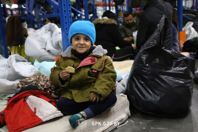 Беженцев стали размещать в отапливаемых помещениях