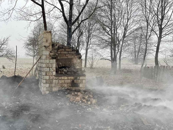 В Слонимском районе полностью сгорел дом; обнаружен погибший