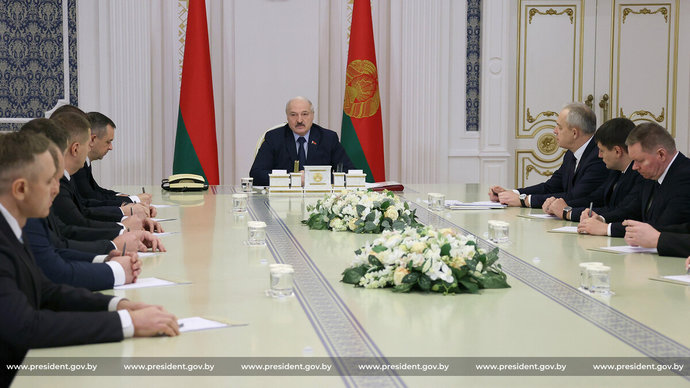 Лукашенко: «Мыла и размазни» у вас не должно быть среди подчиненных»
