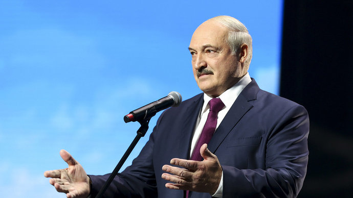 Лукашенко вскоре обратится с посланием к народу и парламенту
