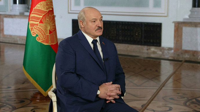 Стало известно, где учится внучка Лукашенко. Он сам рассказал об этом