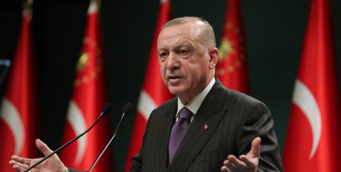 Эрдоган попросил Путина «дать миру шанс»