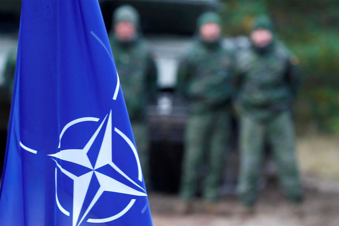 Глава военного комитета НАТО Бауэр заявил о готовности блока к конфронтации с Россией