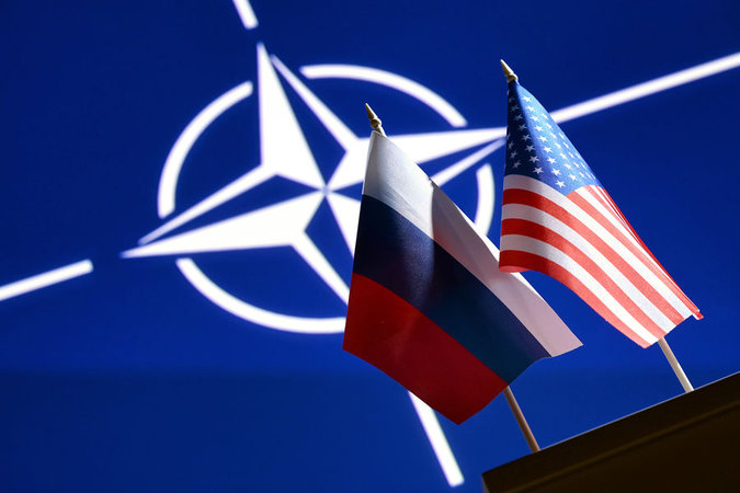 В МИД РФ предупредили о последствиях маневров НАТО у границ России