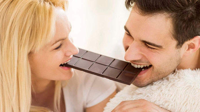 По мнению ученых, шоколад поможет с инсультом