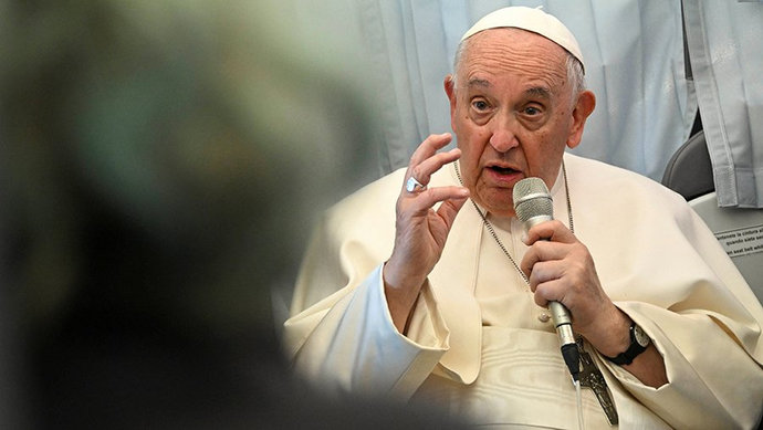 Папа Римский призвал Украину отказаться от наступления