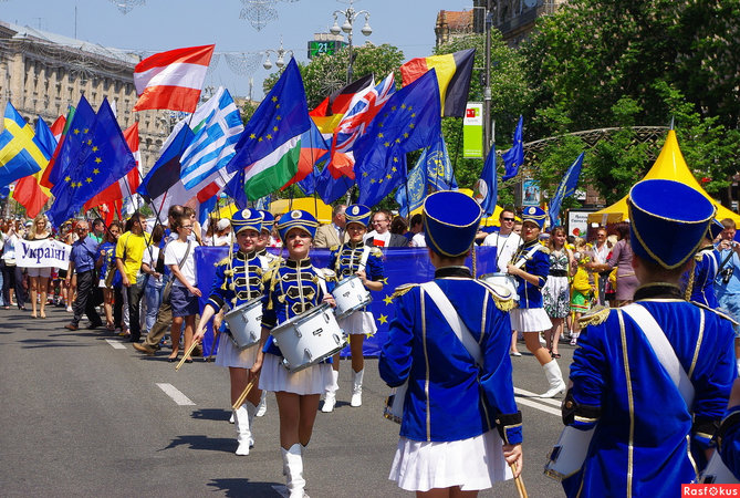 На Украине 9 мая установили День Европы