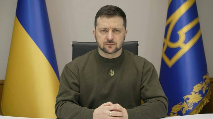 Зеленский заявил, что готов провести выборы, а украинцы — нет