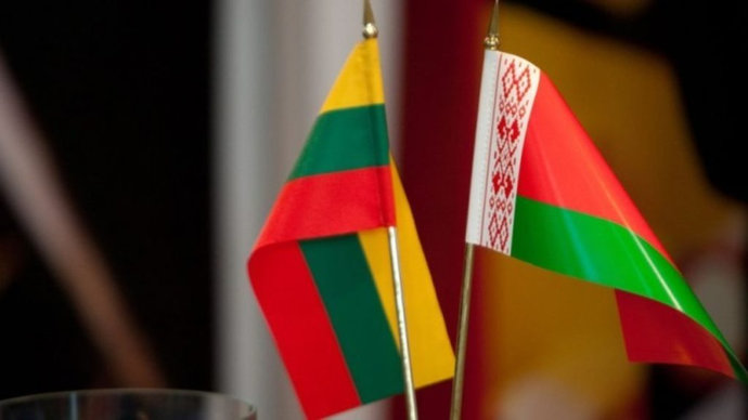 Литва планирует расторгнуть соглашения по налогам и инвестициям с Беларусью и Россией