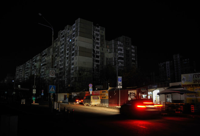 По всей Украине наблюдаются аварийные отключения электричества