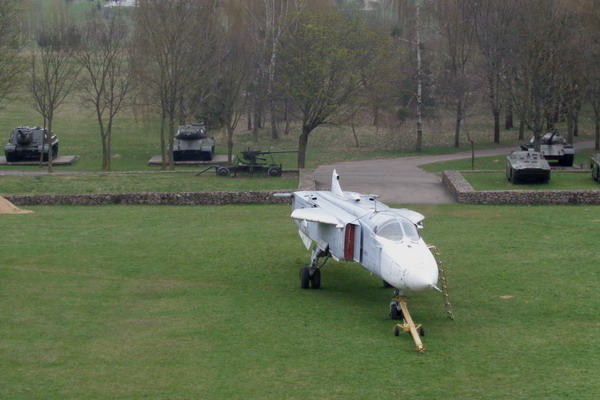 Самолет разведчик СУ-24МР в Гродно