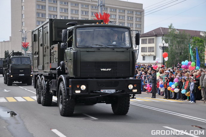 Автомобиль МАЗ-Волот