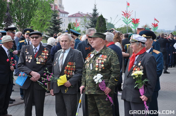 шествия ветеранов в Гродно