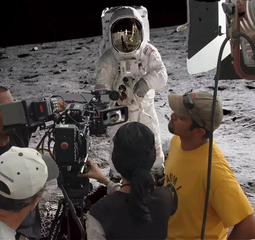 Стэнли Кубрик высадка на луну. Американцы на Луне Стэнли Кубрика. Лунная афера НАСА. First moon landing