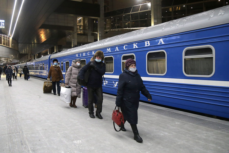 Скорый поезд питер москва фото