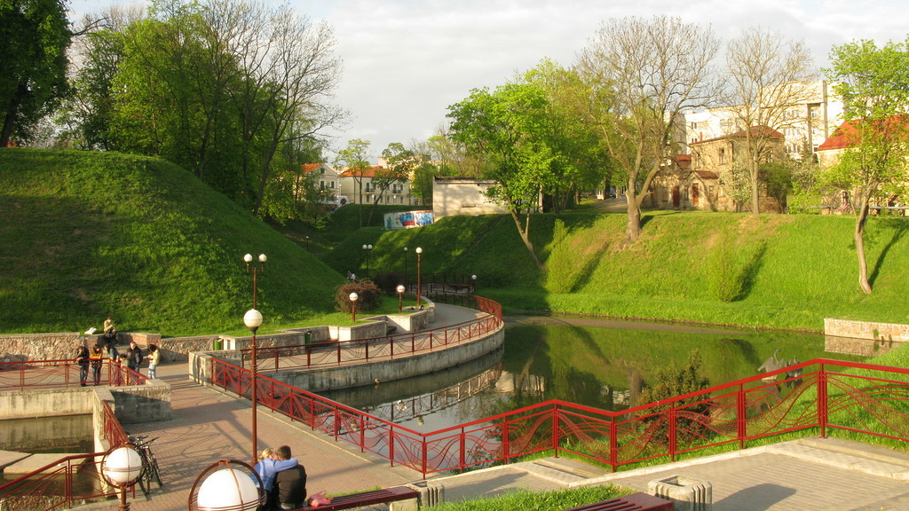 Беларусь Гродно осень