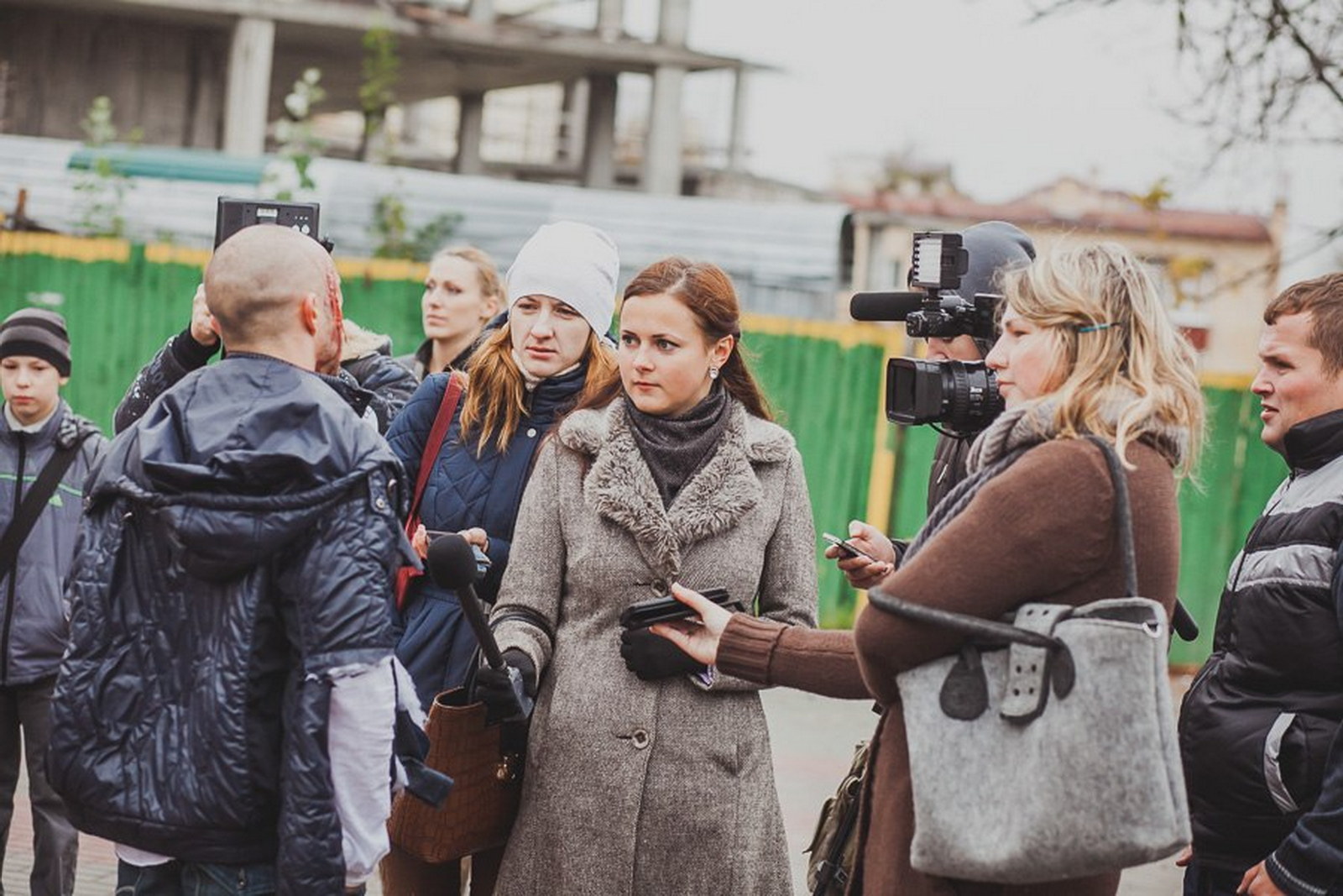 зомби на пешеходном переходе в Гродно