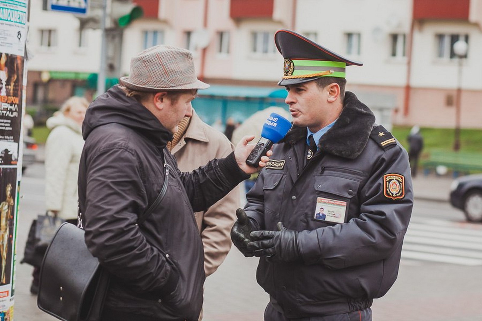 зомби на пешеходном переходе в Гродно