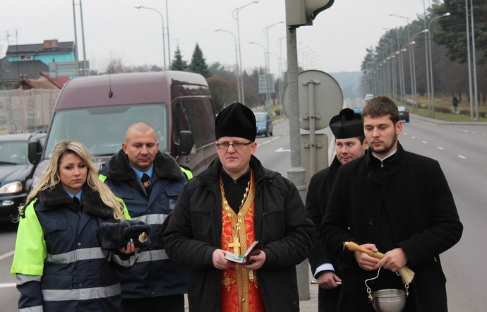 в Гродно почтили память погибших на автомобильных дорогах