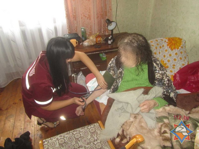 пенсионерка упала в колодец