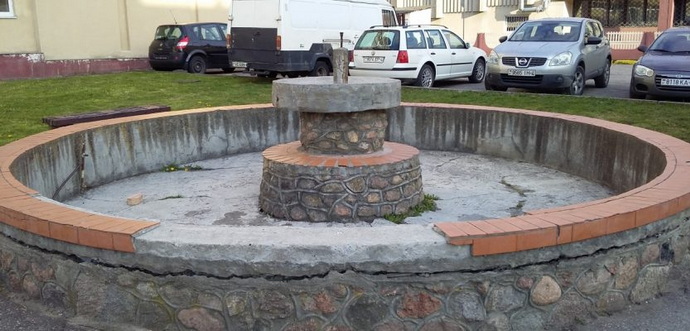 Старые и неработающие фонтаны в Гродно
