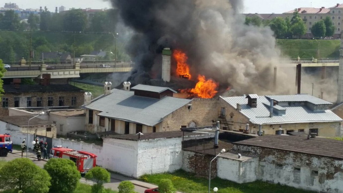 В Гродно горело здание пивзавода