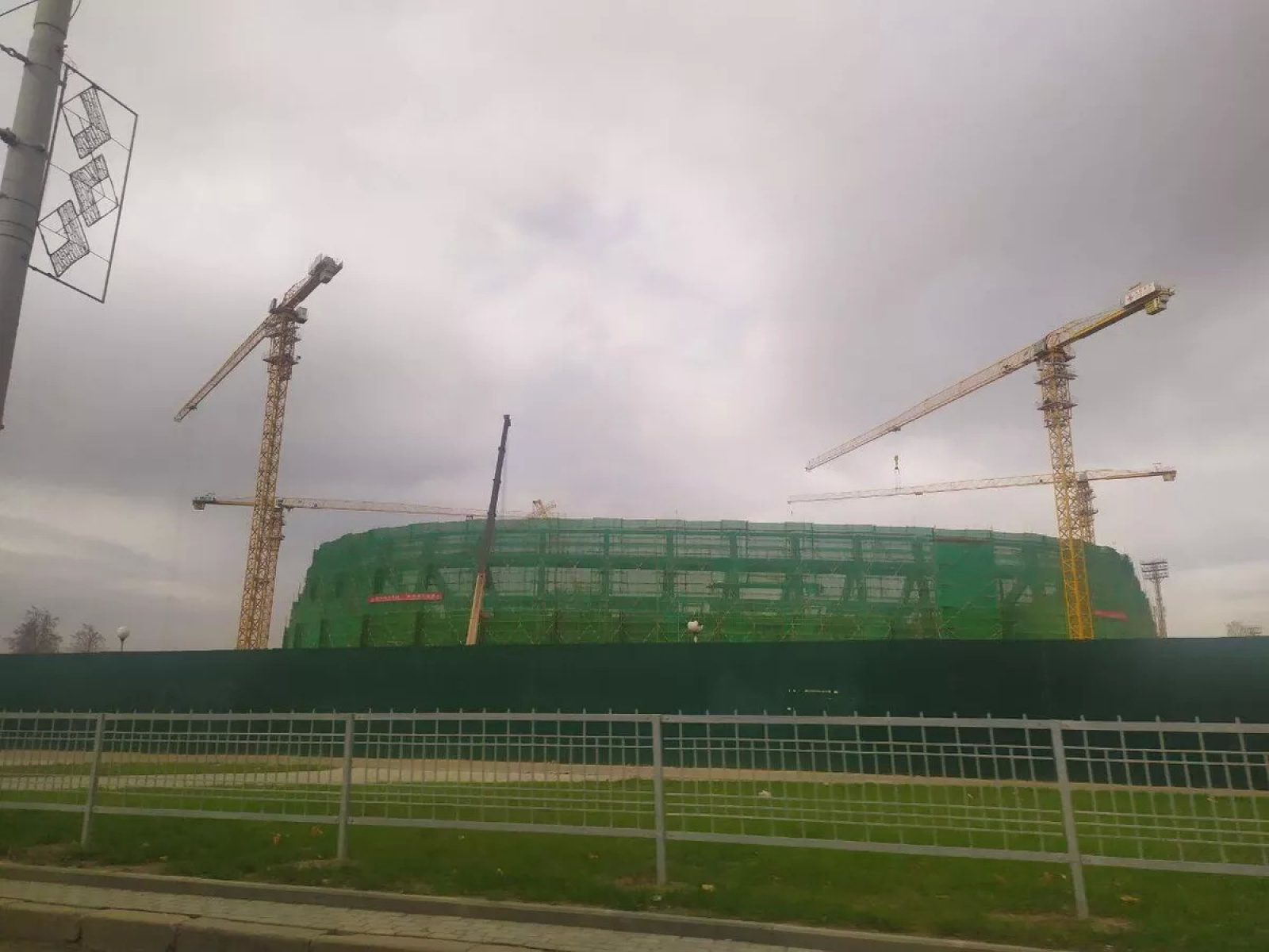 Китай предоставит деньги Беларуси на строительство бассейна и стадиона