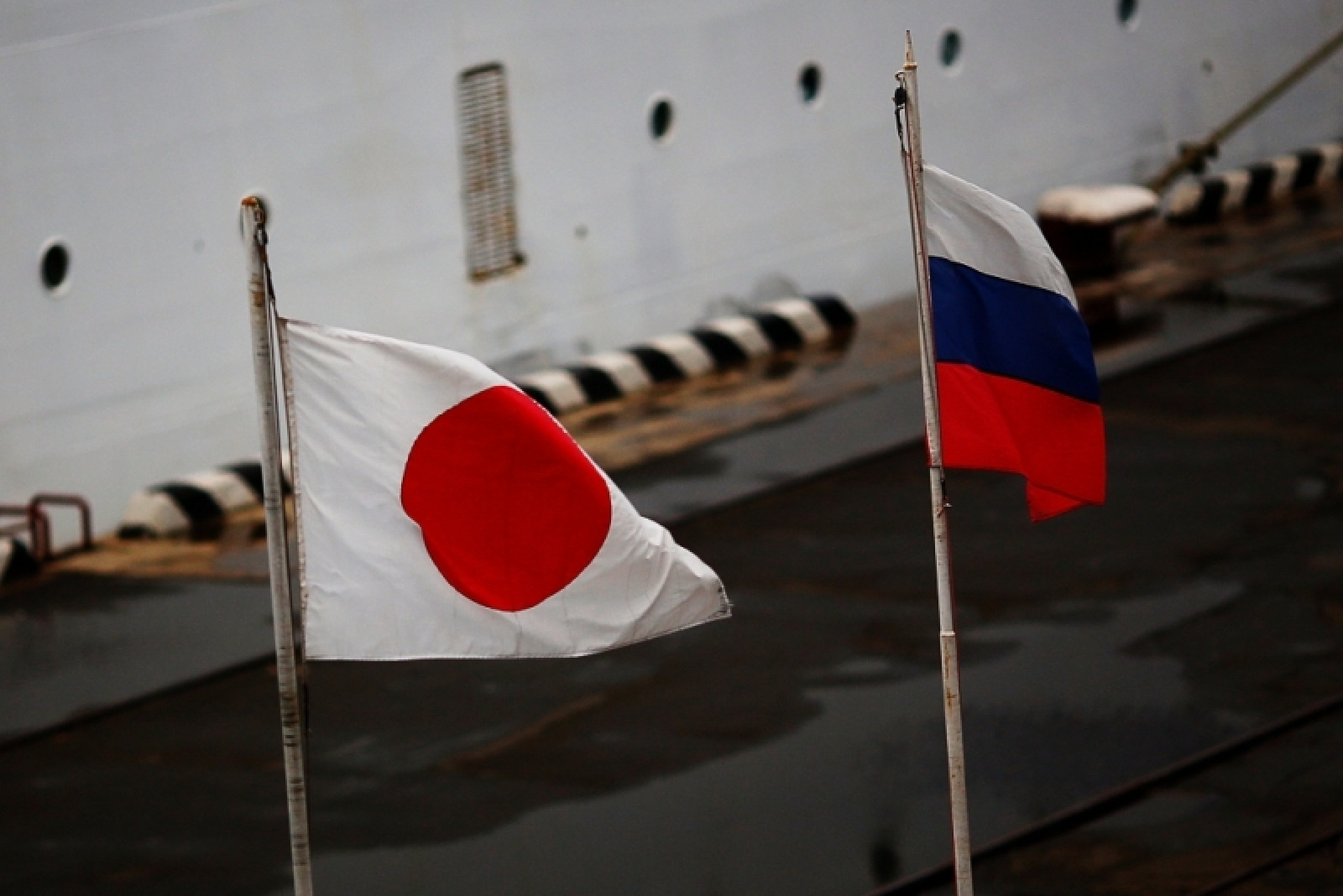 Спор между японией и россией. Япония Курилы. Россия и Япония. Курильские острова Россия Япония. Российско-японская граница.