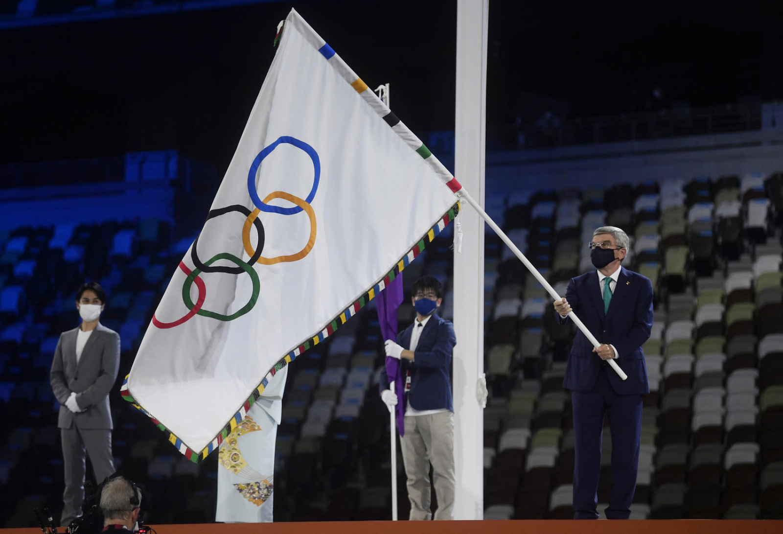 Большая игра 01.04 2024. Российские спортсмены на Олимпийских играх 2024. Международные Олимпийские игры. Олимпийский флаг.