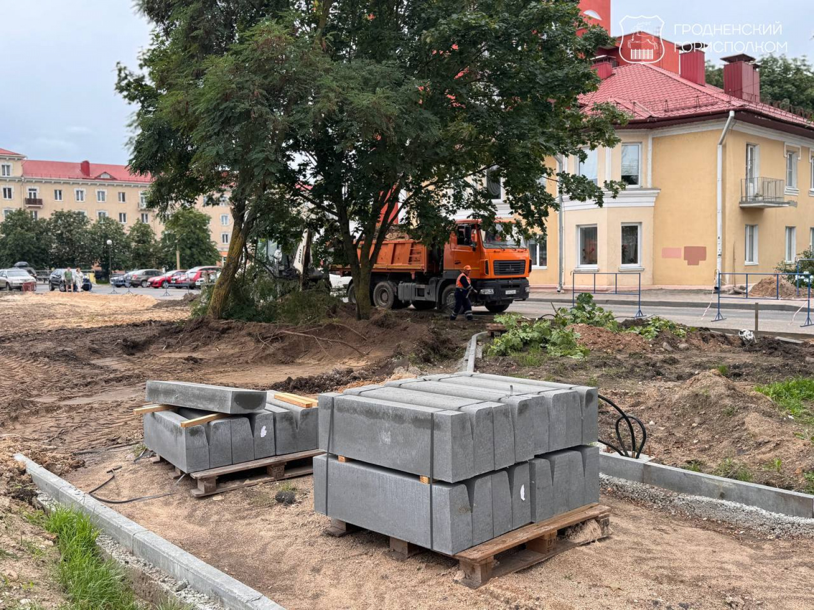 Сквер на улице Дарвина в Гродно