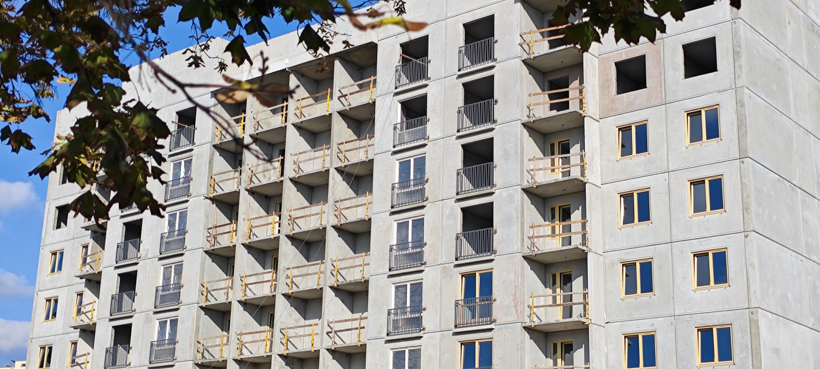 Дома по улице Дзержинского в Гродно напротив хлебокомбината