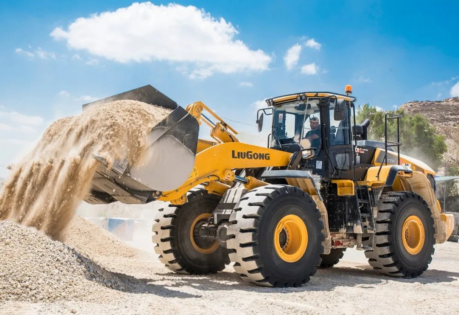 Фронтальный погрузчик